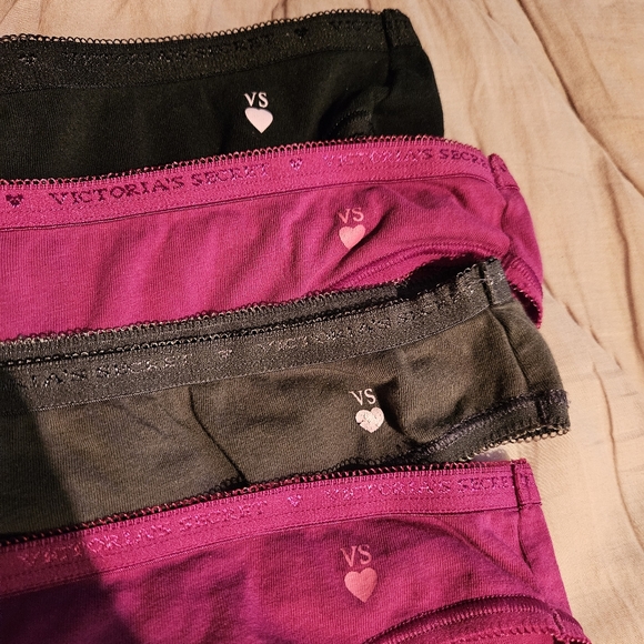 Victoria's Secret bundle of 4 pairs cotton bikinis size M. - Picture 2 of 4